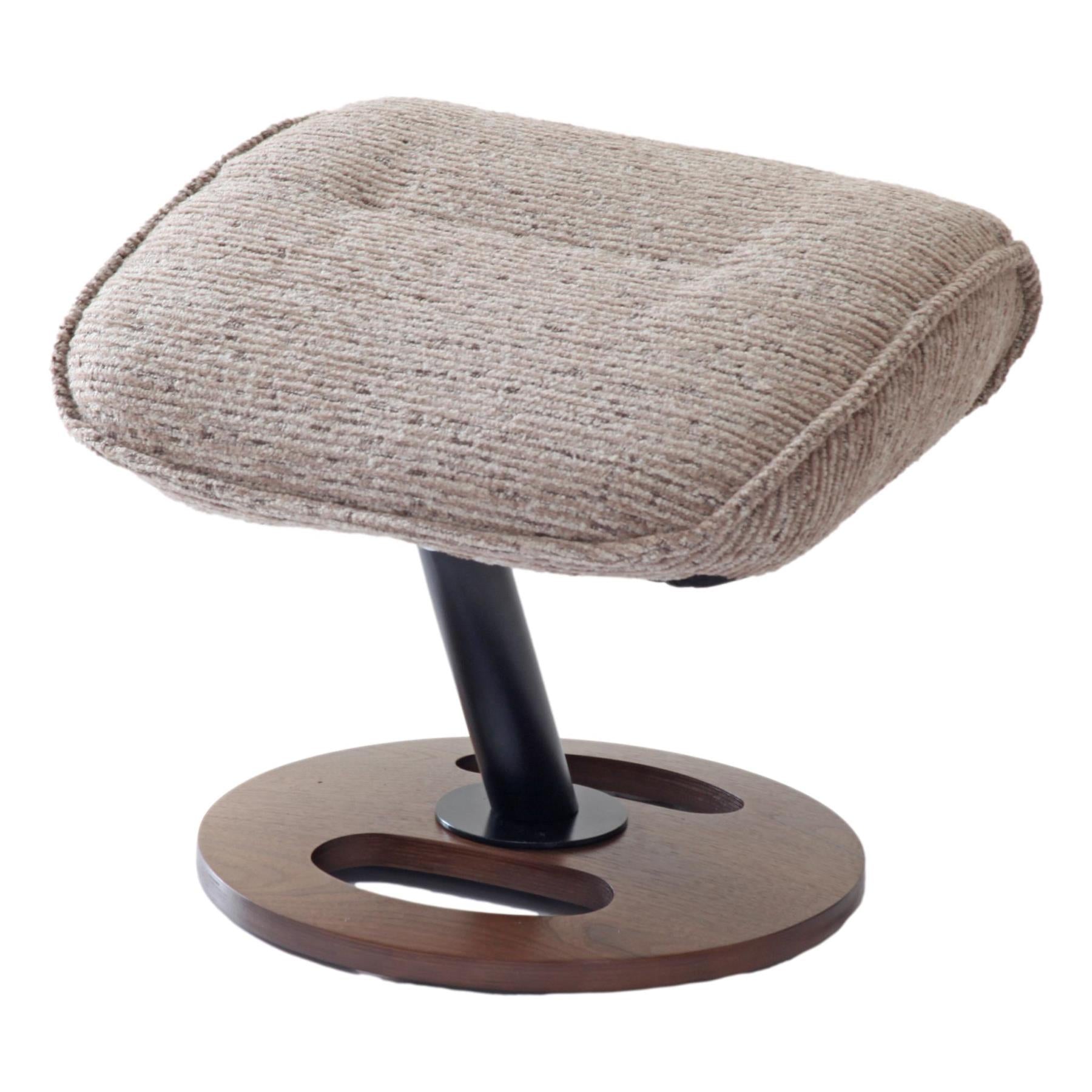 The Newton Swivel Recliner Chair & Matching Footstool – Mink Fabric